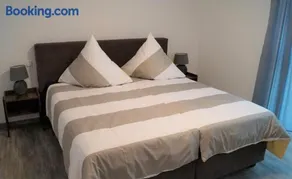 Flat11 4-Zi Wohnung Messe Karlsruhe - Image 3