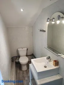 Joli appartement dans un village provençal à 5 mn de Marseille - Image 1