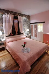 Boutique Hotel Kentrikon & Bungalows - Image 3
