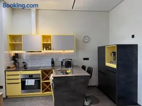 Yellow Luxus City Suite - Innenstadt - Parkplatz - 50kW DC - Image 3