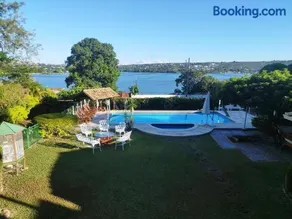 Maravilhosa casa de campo com linda vista da lagoa - Image 2