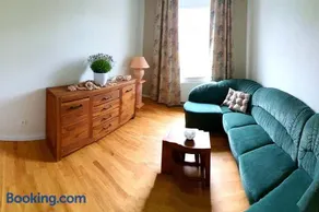 Luxus Ferienwohnung mit 4 Schlafzimmern und Wintergarten - Image 2