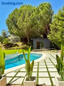 Luna House Sevilla - Image 5