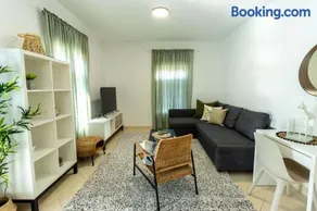 LUXURY STYLISH APARTMENT BURE - Image 2