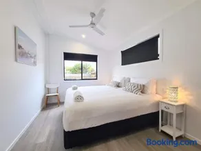 Club Byron Accommodation - Image 1