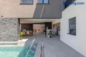 Panorama Coastal Haven - Image 5
