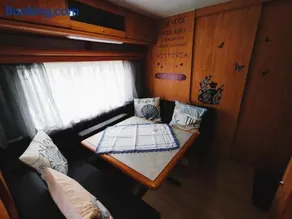 Ella's Camper - Image 3