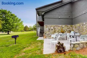Studio W Quiet View Patio Gym Games Dog Friendly - Image 3