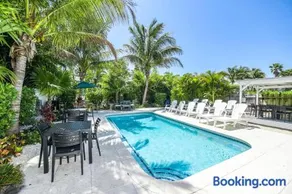 Blissful Bay at Bayside Bungalow - Image 3