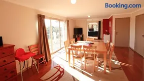 Family Tides - Koerber St 7 - Image 3