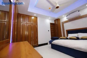Qinwan Hotel & Suites - Image 2