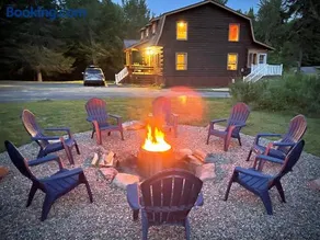 HGTV Log Cabin near Lake Willoughby, Burke, Jaypeak ang Kingdom Trails - Image 4