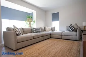 Modern, Luxurious and Super Comfy Home in Bundoran - Image 2