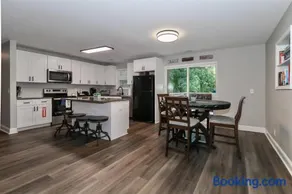 Gateway to Lake Tillery Retreat - Image 3