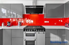 Loudwater close - Image 4