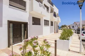 Un Paso del Mar Apartment - Image 2