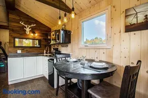 Chalet le Coyote Lac, Micro Ferme, Sentier Du Domaine, Vue Sur Les Monts, Idéal 2 4 Personnes - Image 1