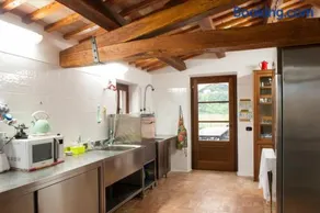 Familienorientiertes charmantes Ferienhaus mit Terrasse, Grill und privatem Pool | Perfekt für die Arbeit von Zuhause | Haustiere sind willkommen - Image 3