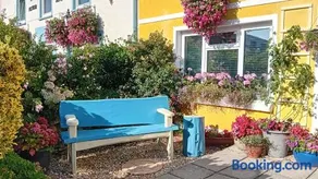 Globe Guesthouse - Image 4