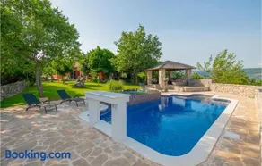 Three-Bedroom Holiday Home In Grubine - Image 1