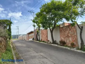 Casa Marcy, casa nueva con alberca y tres recamaras - Image 2