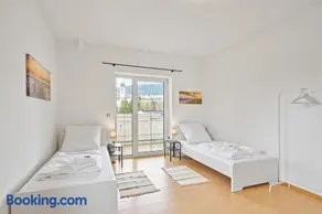home2stay Apartmenthaus Deggendorf Wifi Smart TV Parking - Image 1