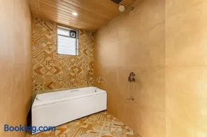 Luxe Stay's SHUBH VILLA 5BHK ENTIRE VILLA WITH PRIVATE POOL & BATHTUB - Image 4