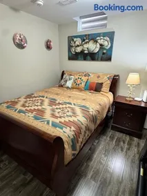 Walk-out Basement Apartment with Private Entrance - Image 3
