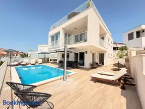 Luxury Villa Emily - Image 4