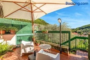RoadToTheSeaLerici Private parking terrace - Image 1
