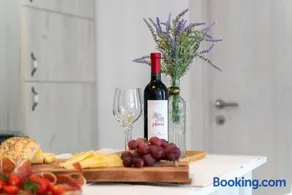 New cozy apartment - center of old town Omiš - Image 2