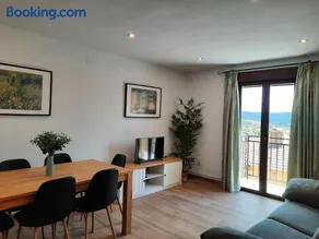 Apartamentos Miguel Angel - Image 2