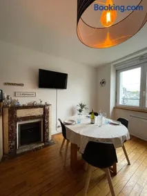 Appartement 2 pièces centre de Vannes avec Parking privé - Image 2