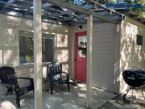 Sleeping Bear Riverside Cabins - Image 2