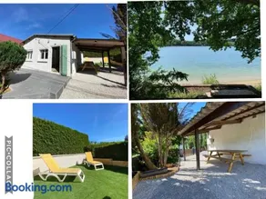Maison bord de lac de charmes - Image 1