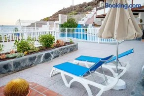 La Caleta Ocean Front Apartment with Sea View & Terrace - Image 2