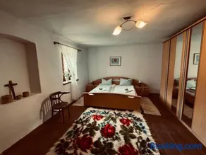 Casa cu struț Malancrav - Image 1