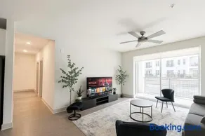 Resort-Style Retreat|1 King/2 Queens, Pool table 6 - Image 3