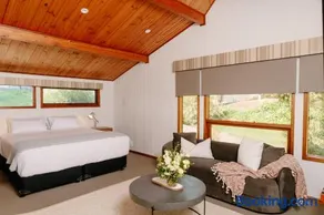 Chapel Hill Winery Guest House - Image 3