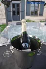 Gîte spacieux 4 personnes avec Jacuzzi - Image 1