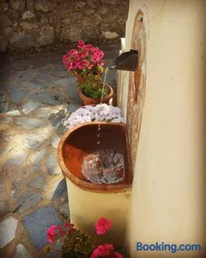 Mistra Estates Villa The Vine - Image 4