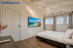 LUXURY PENTHOUSE GREAT LOCATION WITH PARKING Tlv - Image 3