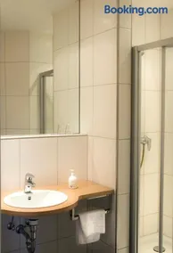 Einhaus Jägerhof - Image 3
