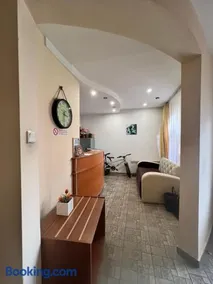 Family Hotel Square - Image 2