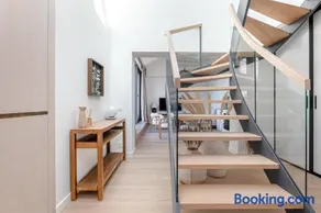 Modern Luxury Apartment in Nida I 2BR Apartmen I Terrace I Cᴏʜᴏsᴛ - Image 3