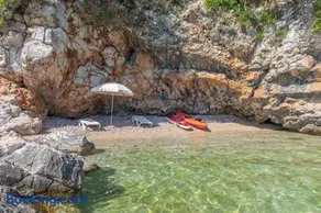 Villa and Apartments Milos - Image 3
