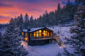 Mountain View Retreat - Game Room, 2 Living Areas, Hot Tub, Fire Table - Image 1
