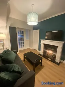 Newly Furnished 5 Bedroom Gem in Sligo - Image 3