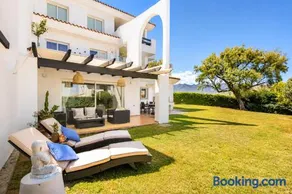 Mairena Residence Luxury Garden Retreat Marbella - Image 1