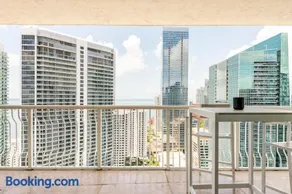 Brickell Center w/City & Bay View + FREE Parking! - Image 2